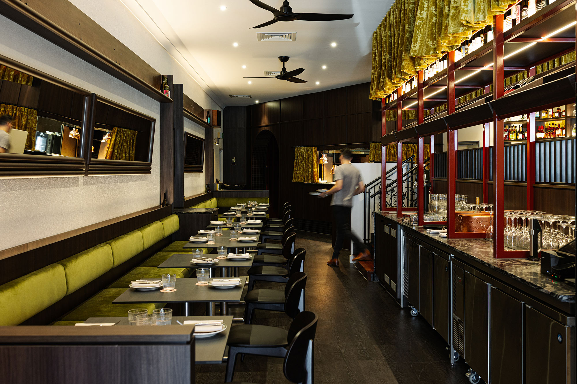 myriad-design-rufus-seating-staff